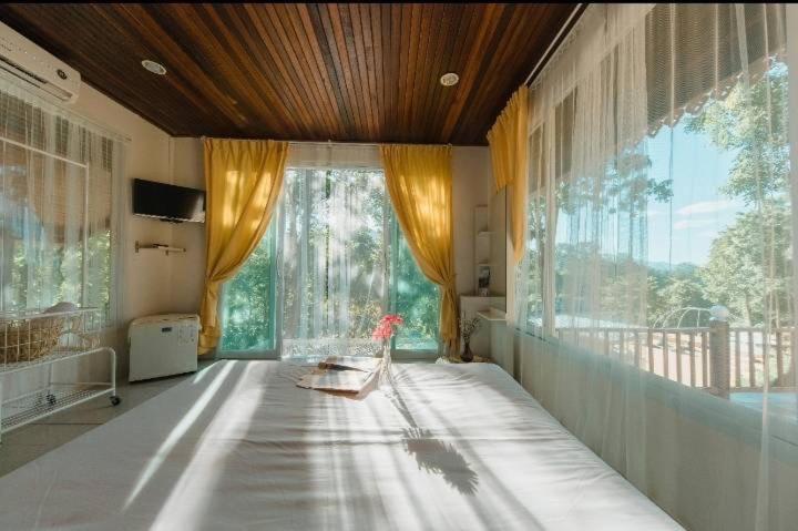 Baanpufa Resort Sai Yok Ngoại thất bức ảnh