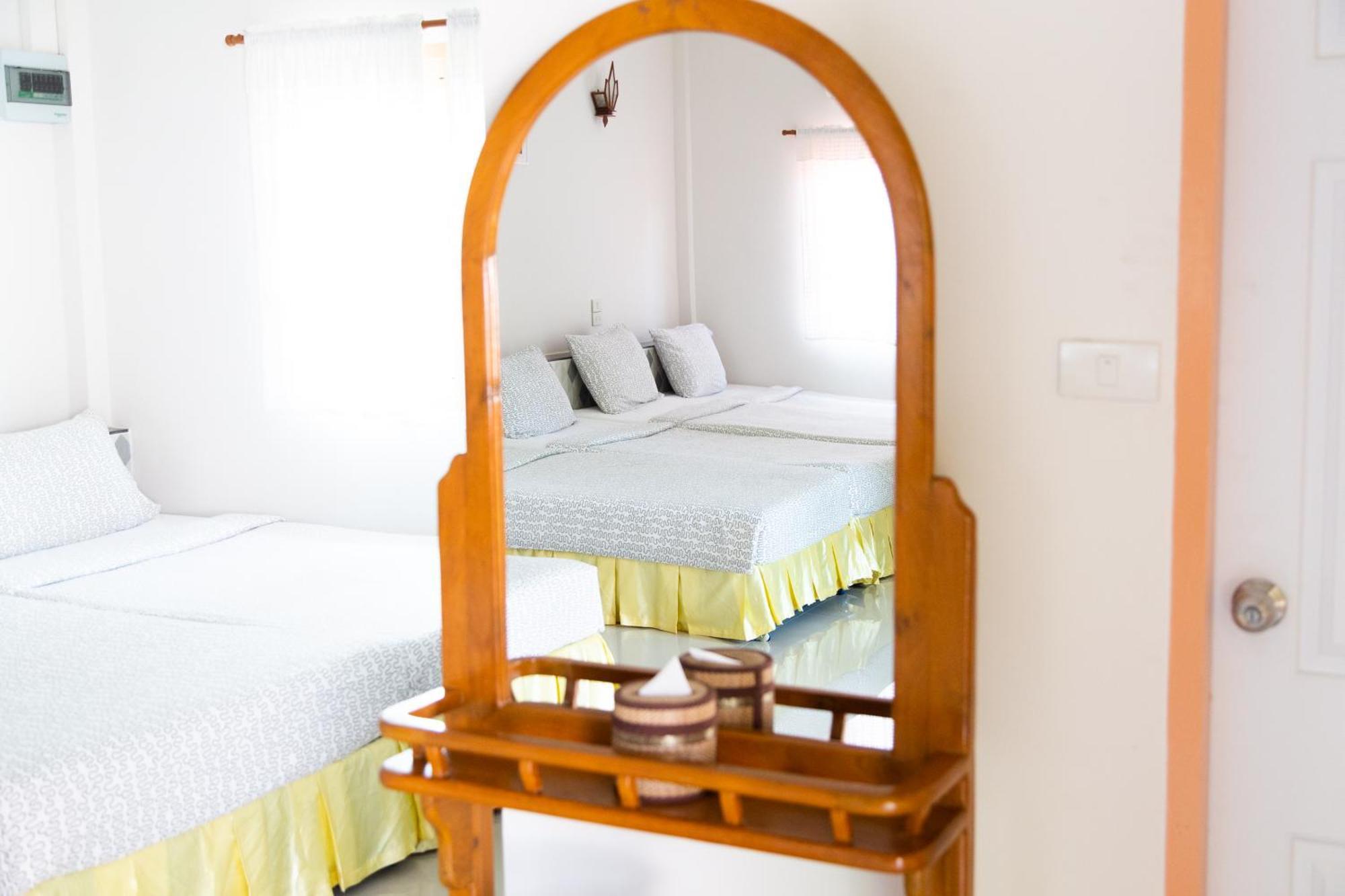Baanpufa Resort Sai Yok Phòng bức ảnh
