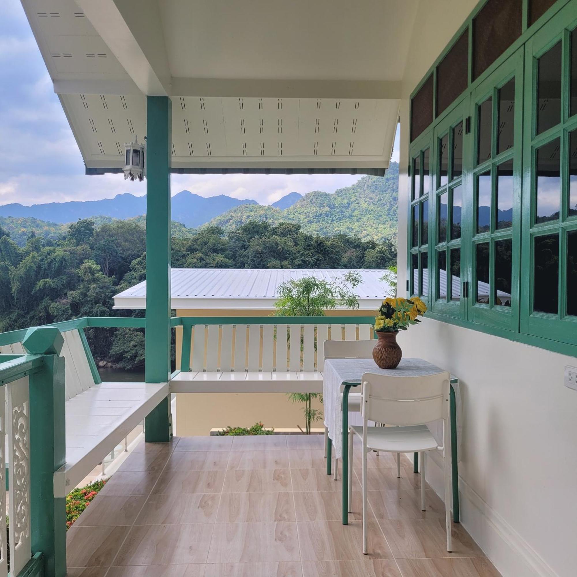 Baanpufa Resort Sai Yok Ngoại thất bức ảnh